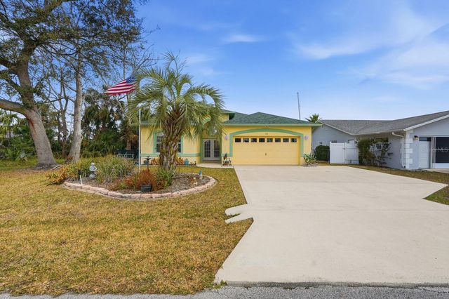 32 COMANCHE COURT, Palm Coast, FL 32137