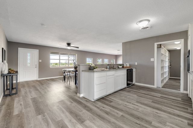 3301 S Murvil Street, Decatur, TX 76234