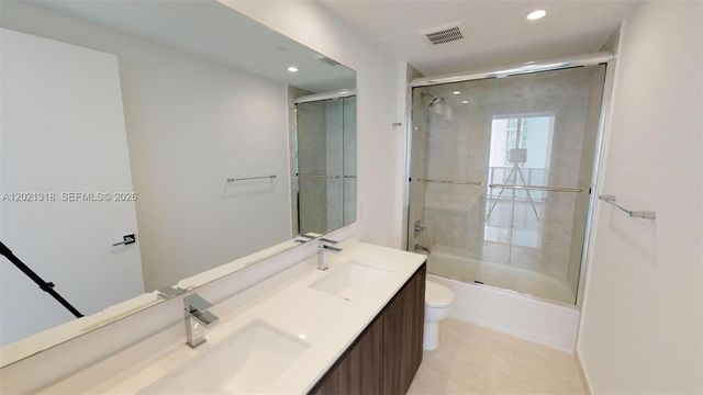 488 NE 18th St 2401, Miami, FL 33132