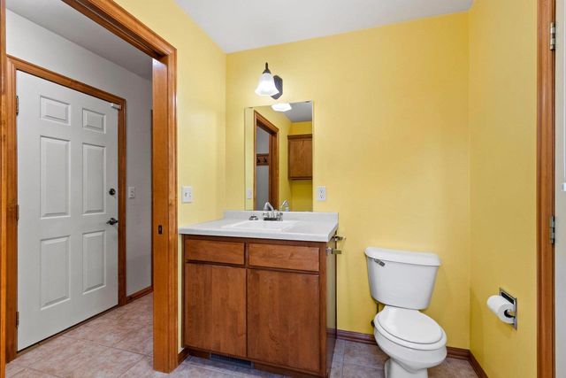 1309 CREEKSIDE LANE, Green Bay, WI 54311
