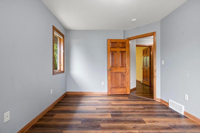 1309 CREEKSIDE LANE, Green Bay, WI 54311