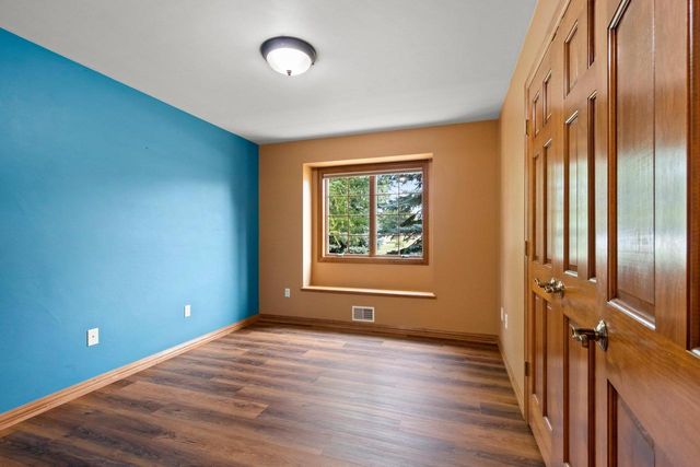 1309 CREEKSIDE LANE, Green Bay, WI 54311