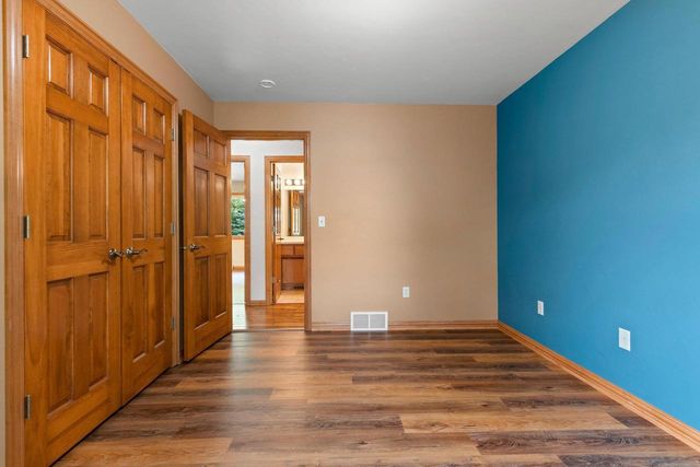 1309 CREEKSIDE LANE, Green Bay, WI 54311