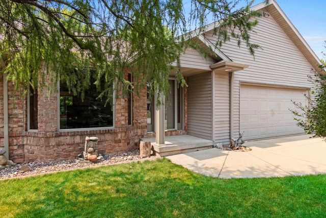 1309 CREEKSIDE LANE, Green Bay, WI 54311