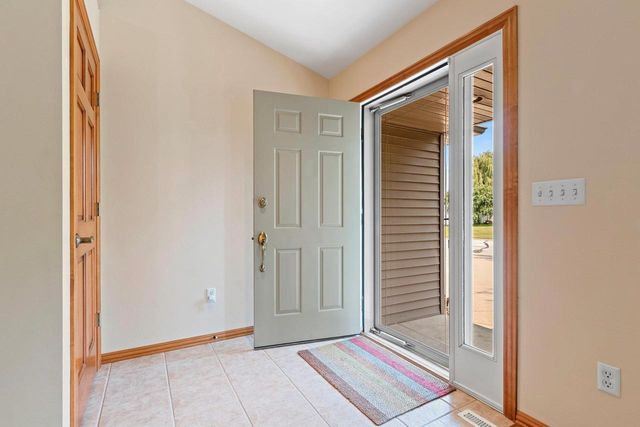 1309 CREEKSIDE LANE, Green Bay, WI 54311