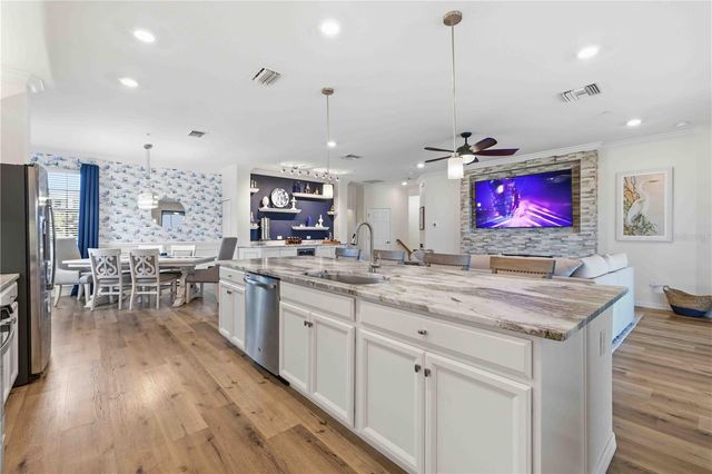 17723 GAWTHROP DRIVE 103, Bradenton, FL 34211