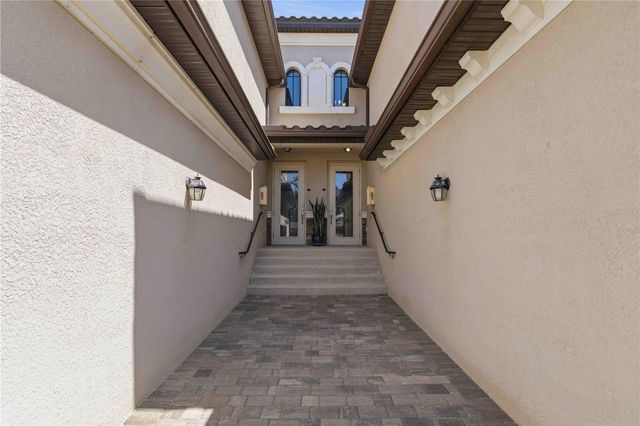 17723 GAWTHROP DRIVE 103, Bradenton, FL 34211