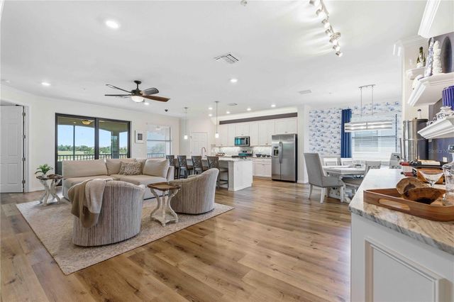 17723 GAWTHROP DRIVE 103, Bradenton, FL 34211
