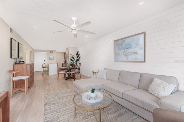 1500 PARK BEACH CIRCLE 3D, Punta Gorda, FL 33950