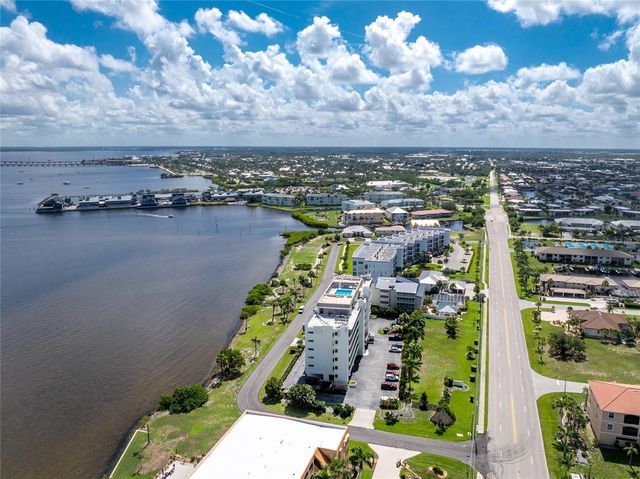 1500 PARK BEACH CIRCLE 3D, Punta Gorda, FL 33950