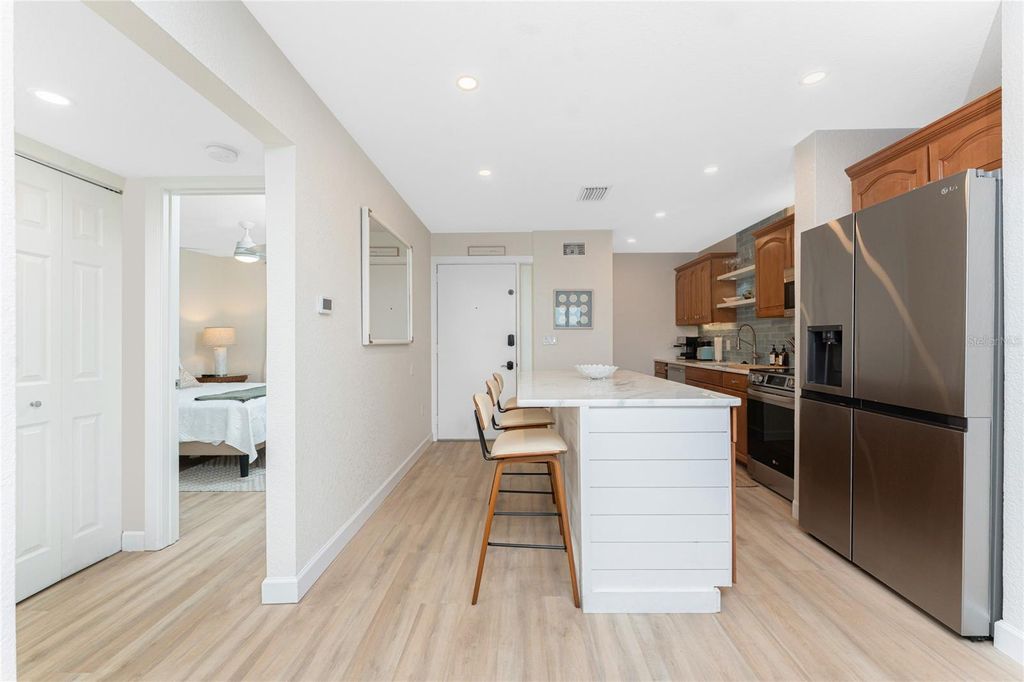 Image 28 of property listing at 1500 PARK BEACH CIRCLE 3D, Punta Gorda, FL 33950