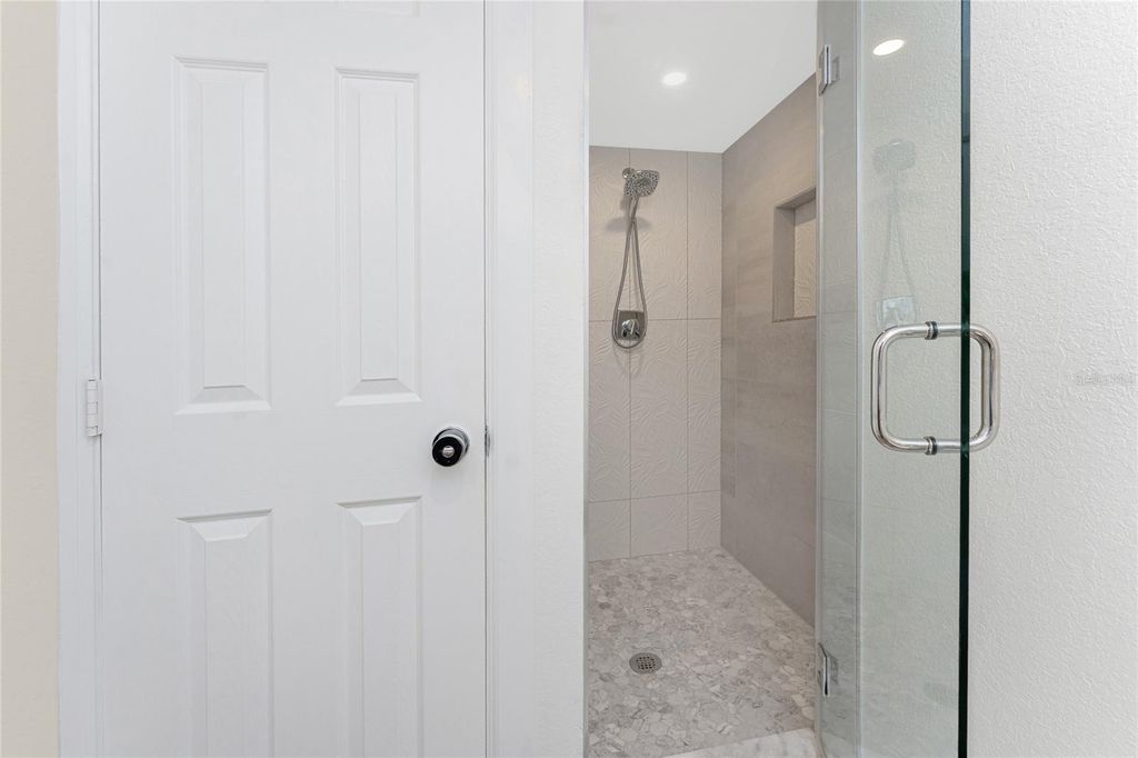 Image 35 of property listing at 1500 PARK BEACH CIRCLE 3D, Punta Gorda, FL 33950