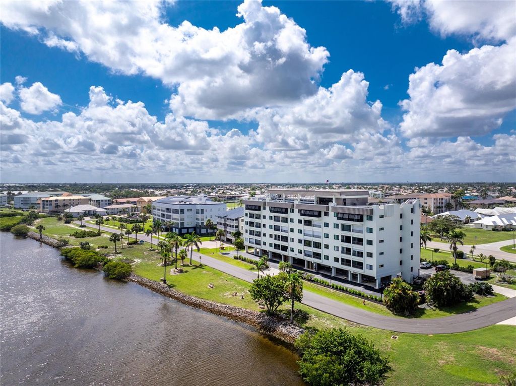 Image 50 of property listing at 1500 PARK BEACH CIRCLE 3D, Punta Gorda, FL 33950