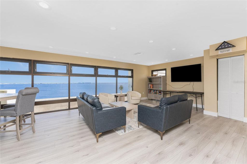 Image 58 of property listing at 1500 PARK BEACH CIRCLE 3D, Punta Gorda, FL 33950