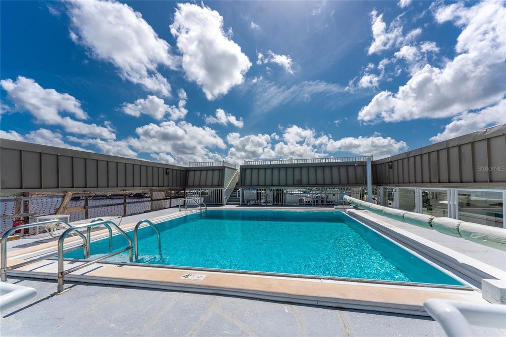 Image 62 of property listing at 1500 PARK BEACH CIRCLE 3D, Punta Gorda, FL 33950