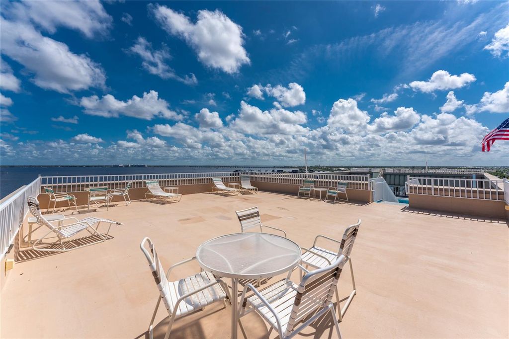 Image 71 of property listing at 1500 PARK BEACH CIRCLE 3D, Punta Gorda, FL 33950