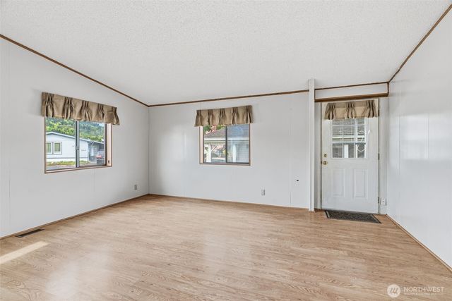 327 Franklin Place, Longview, WA 98632