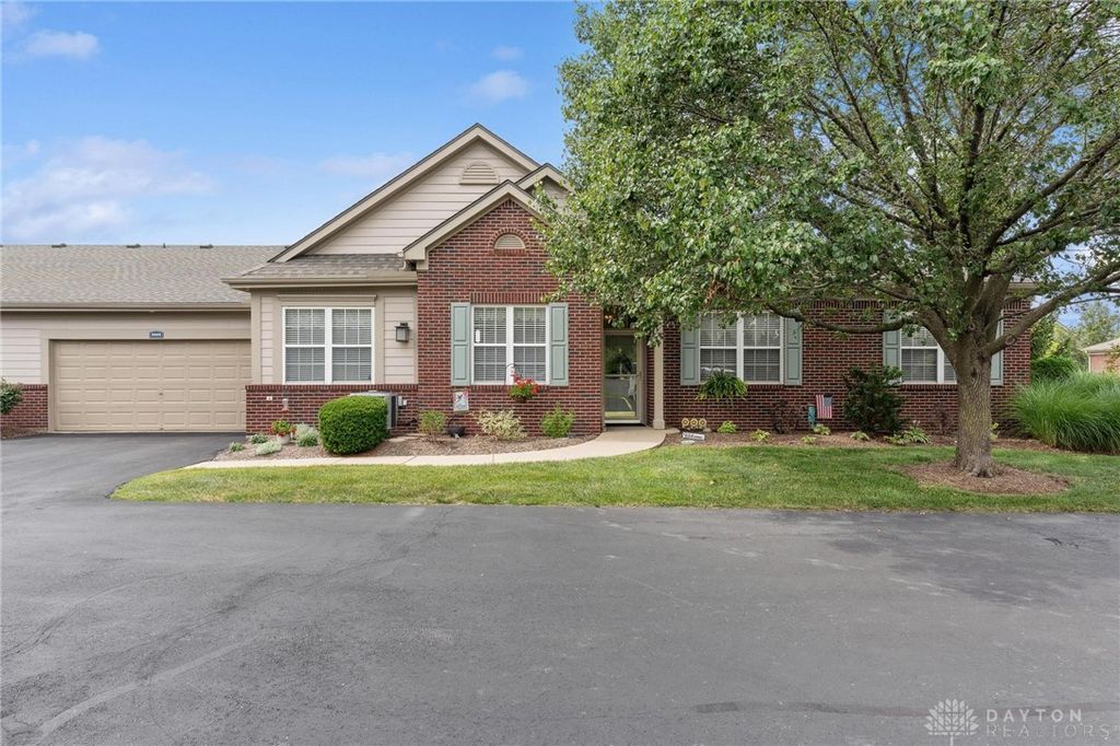 9069 Waterway Court, Miamisburg, OH 45342