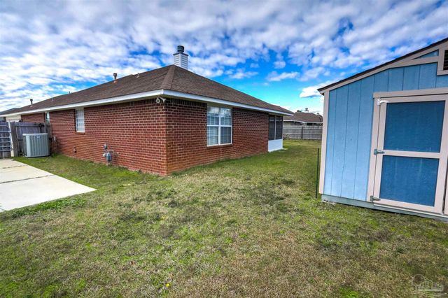 5458 Keel Dr, Pensacola, FL 32507