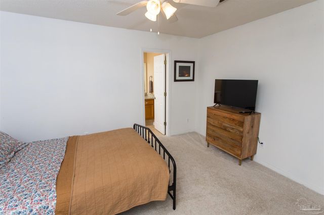 5458 Keel Dr, Pensacola, FL 32507