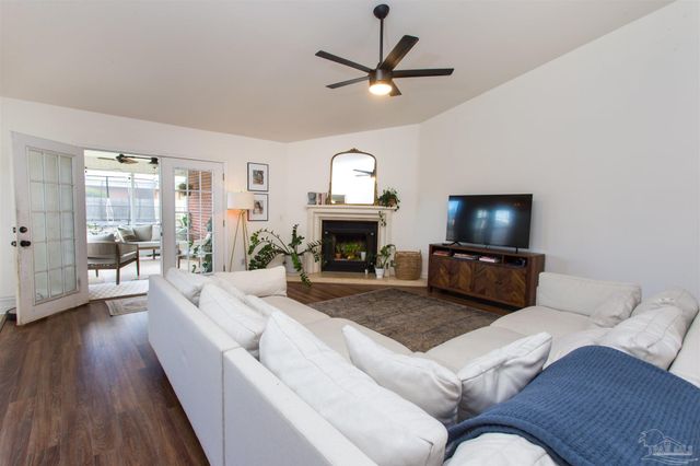 5458 Keel Dr, Pensacola, FL 32507