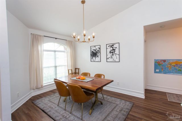 5458 Keel Dr, Pensacola, FL 32507