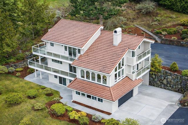 315 Quails Roost Road, Sequim, WA 98382