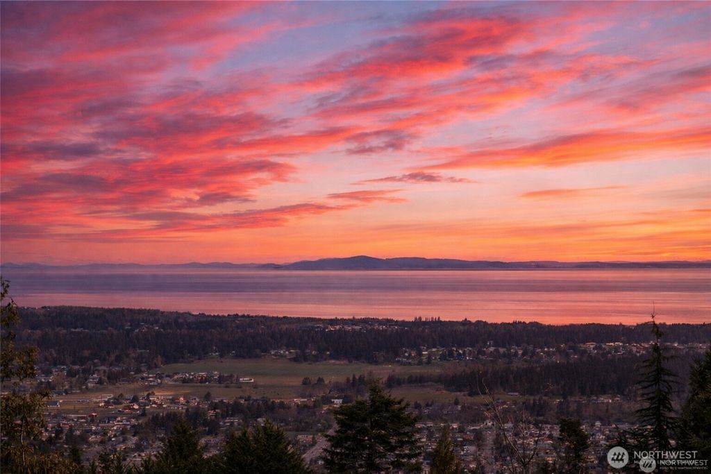 315 Quails Roost Road, Sequim, WA 98382