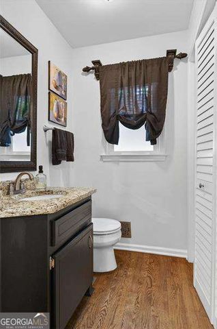 211 Nacoochee Drive, Woodstock, GA 30188