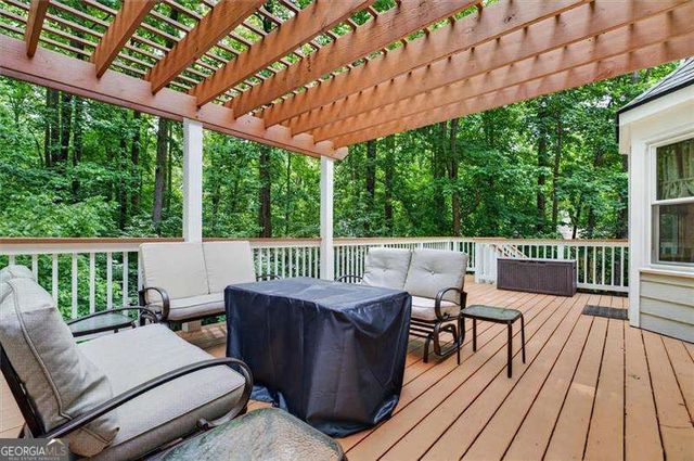 211 Nacoochee Drive, Woodstock, GA 30188