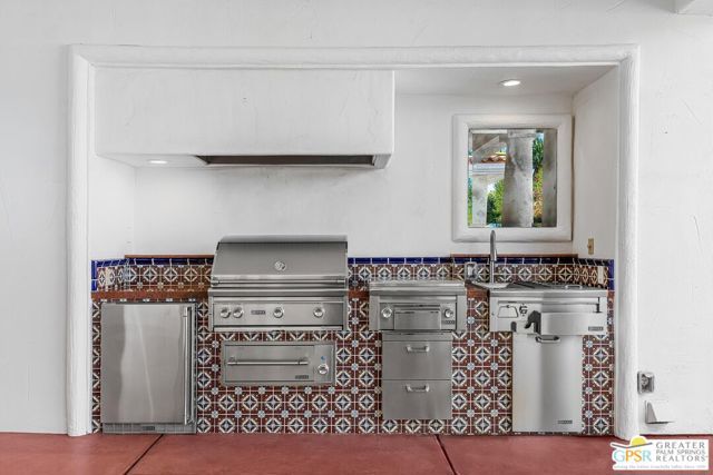 500 W Stevens Road, Palm Springs, CA 92262