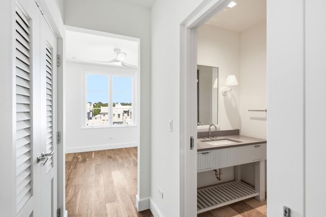 40 Mark Twain Lane Dannelly 301, Inlet Beach, FL 32461
