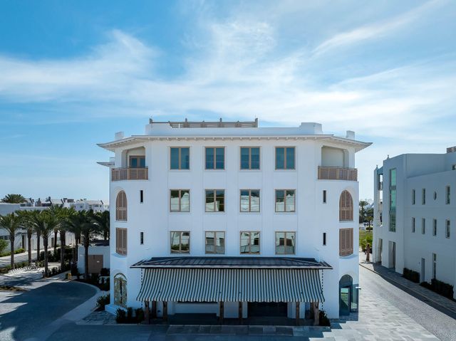 40 Mark Twain Lane Dannelly 301, Inlet Beach, FL 32461