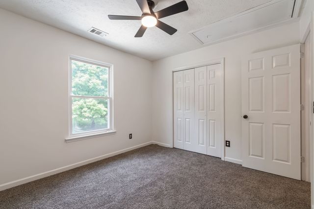 110 W Braxton Ln, Hendersonville, TN 37075
