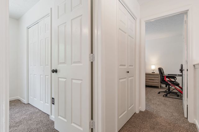 110 W Braxton Ln, Hendersonville, TN 37075