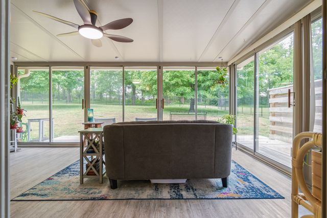 110 W Braxton Ln, Hendersonville, TN 37075