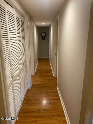 2696 Ny Highway 2, Grafton, NY 12052