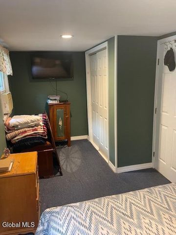 2696 Ny Highway 2, Grafton, NY 12052