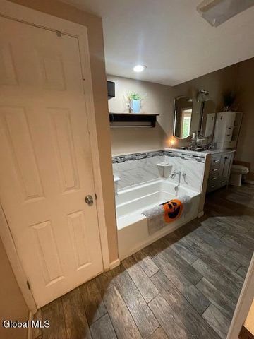 2696 Ny Highway 2, Grafton, NY 12052