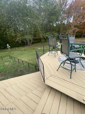 2696 Ny Highway 2, Grafton, NY 12052