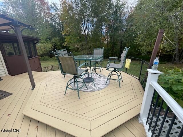 2696 Ny Highway 2, Grafton, NY 12052