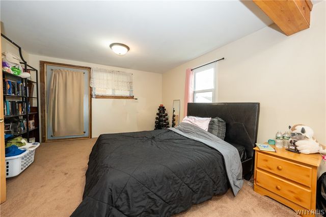 15 Harris Court, Cheektowaga, NY 14225