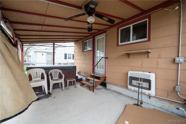 15 Harris Court, Cheektowaga, NY 14225