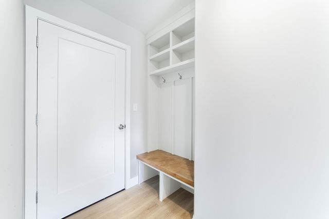 4516 ROYAL COUNTY RD, Columbia, MO 65201