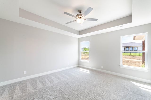 4516 ROYAL COUNTY RD, Columbia, MO 65201