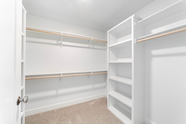 4516 ROYAL COUNTY RD, Columbia, MO 65201