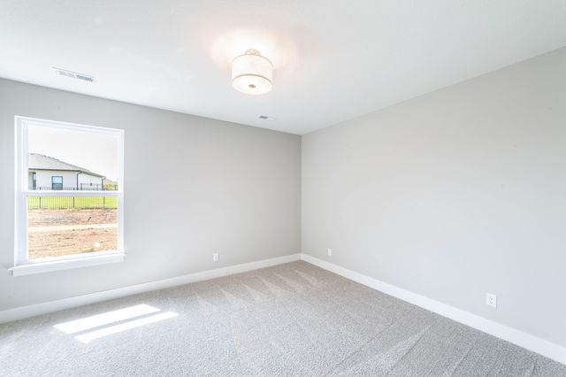 4516 ROYAL COUNTY RD, Columbia, MO 65201