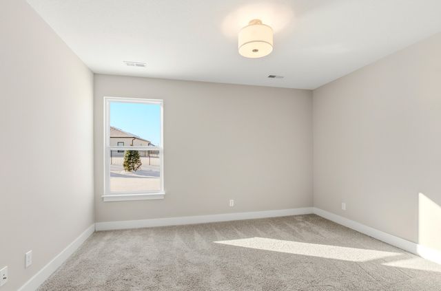 4516 ROYAL COUNTY RD, Columbia, MO 65201