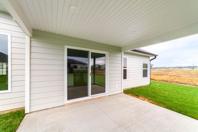 4516 ROYAL COUNTY RD, Columbia, MO 65201