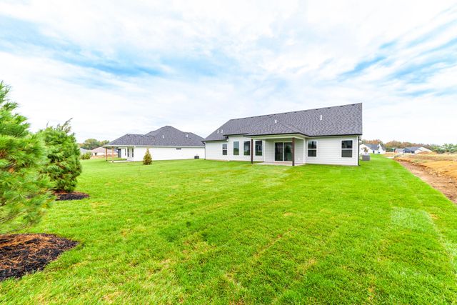 4516 ROYAL COUNTY RD, Columbia, MO 65201